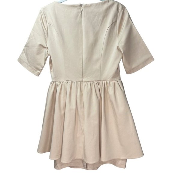 ASOS Women's Minimalist Short Sleeves Pleated Skater Dress with Under Skirt Size - Picture 3 of 8